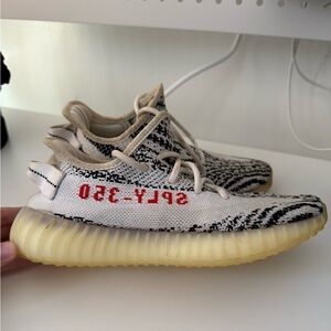 Yeezy Zebra Size 5.5 Men’s